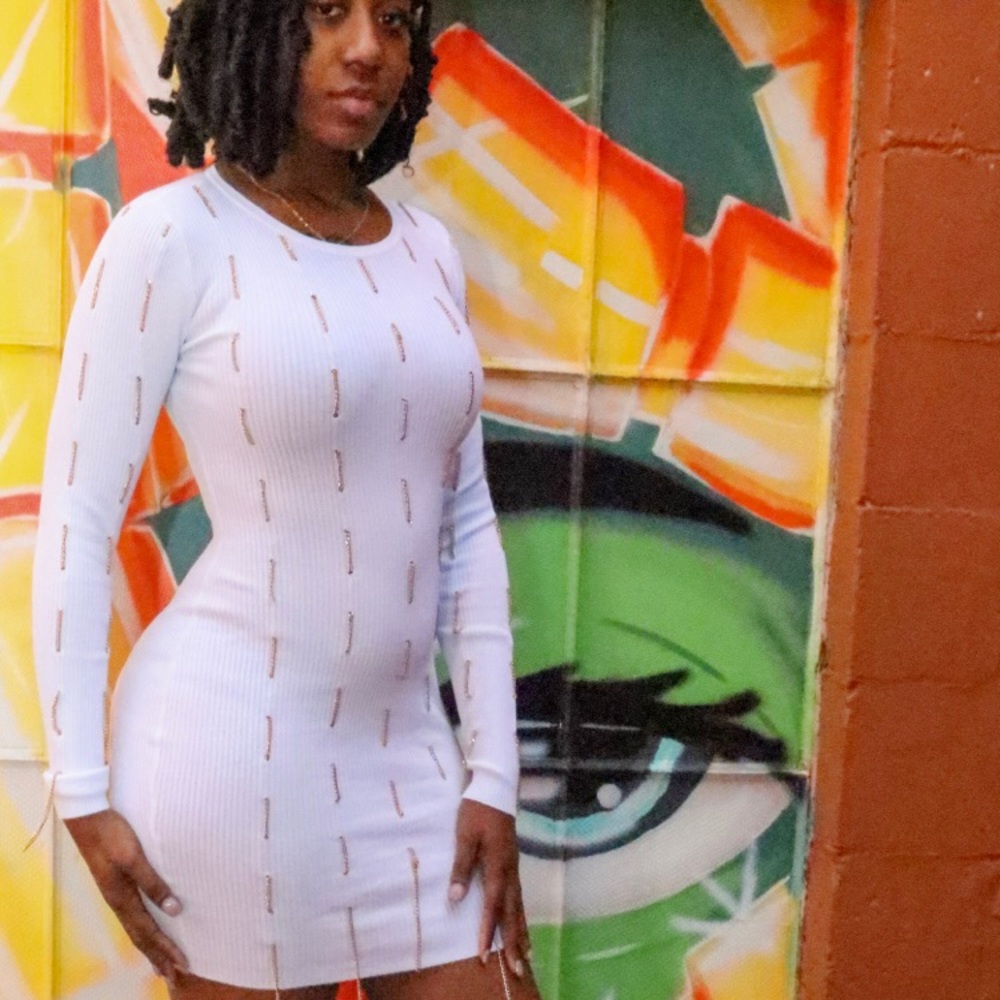White Long Sleeve Chain Dress